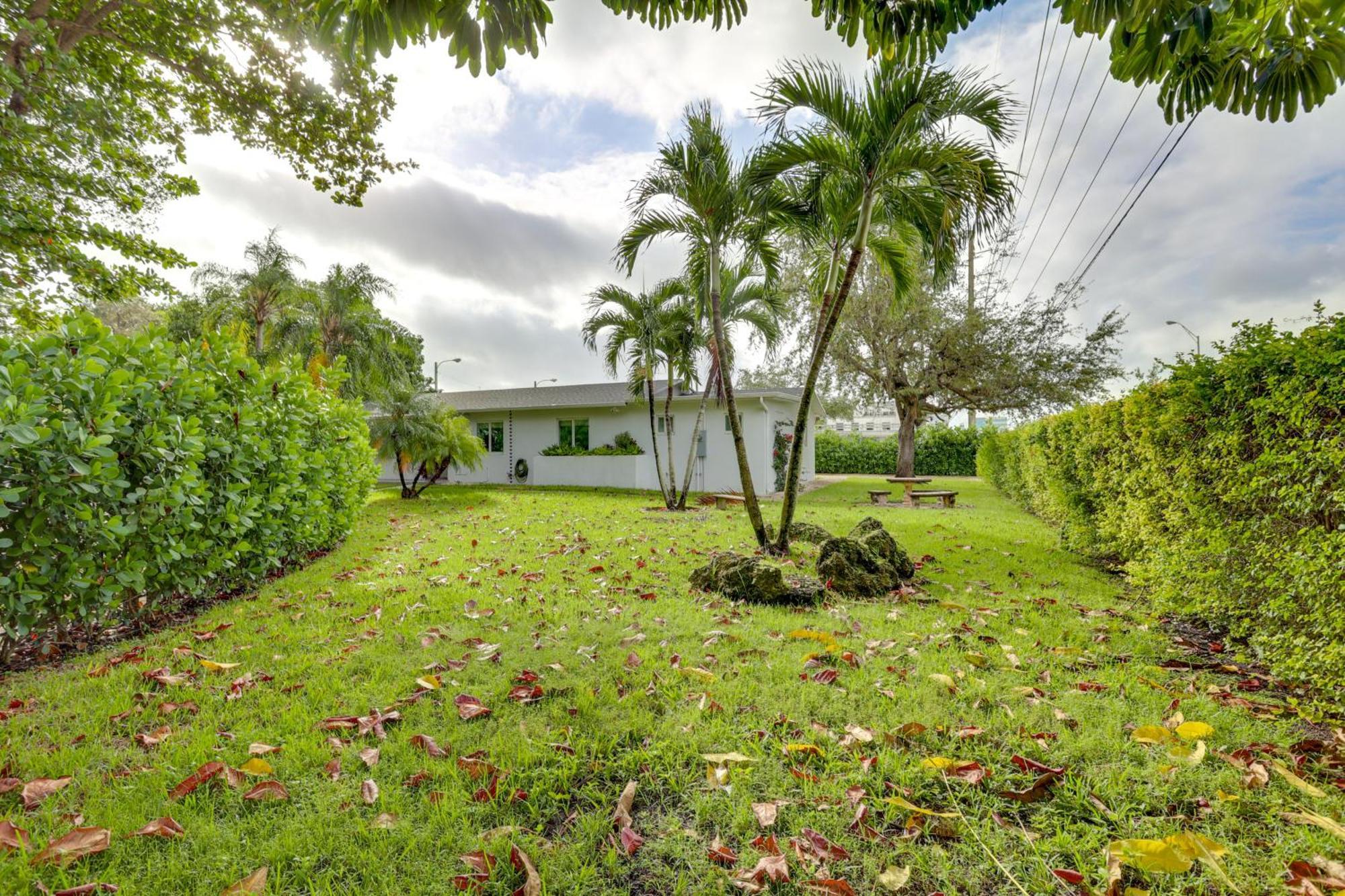 Spacious And Serene Miami Home Walk To Metrorail! Exterior foto