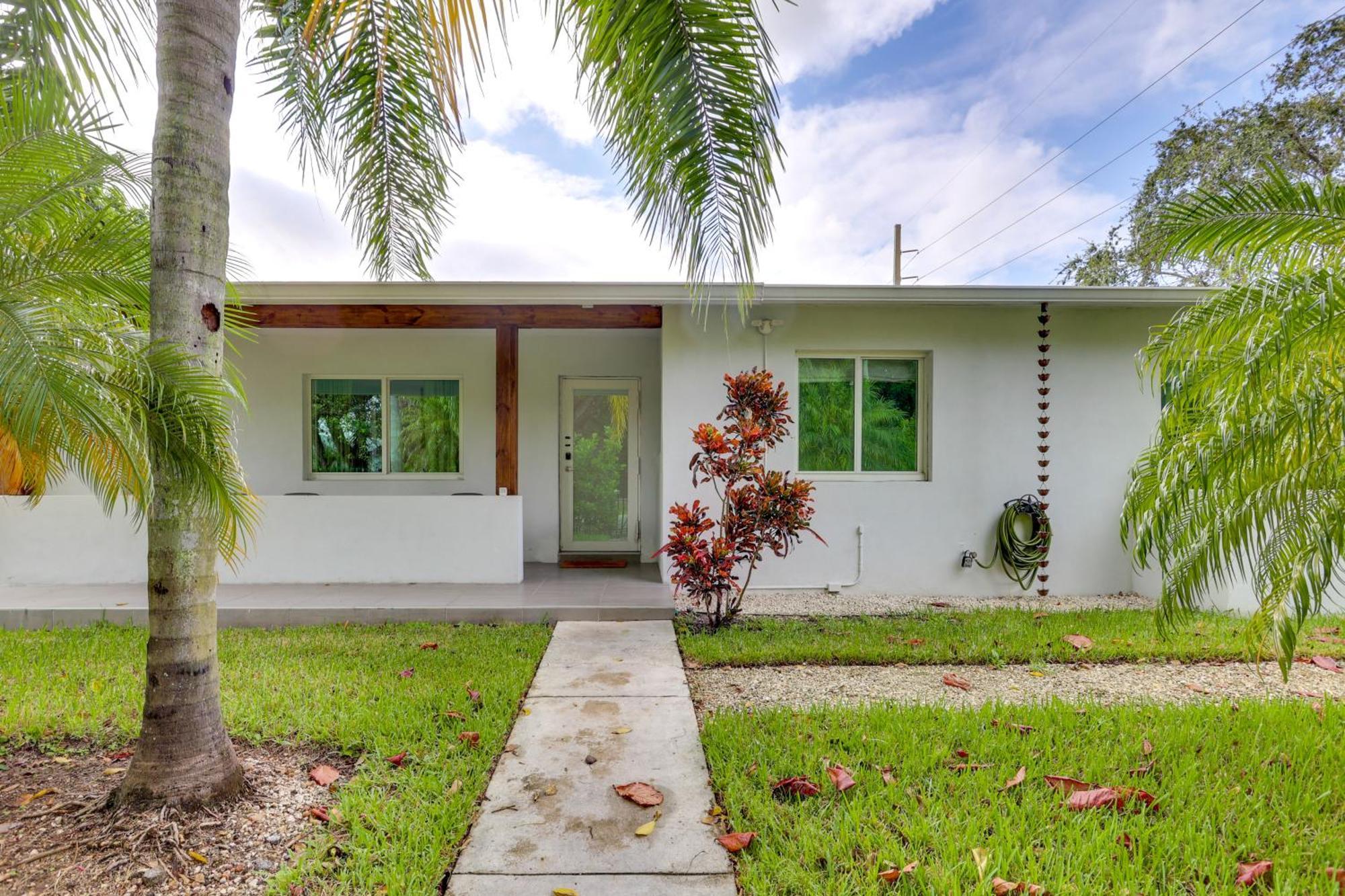 Spacious And Serene Miami Home Walk To Metrorail! Exterior foto